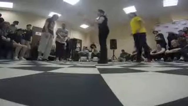 HIP-HOP BEG 2x2- ??? VS ??? - 4QUARTERS & FDS ANNIVERSARY 5 смотреть онлайн