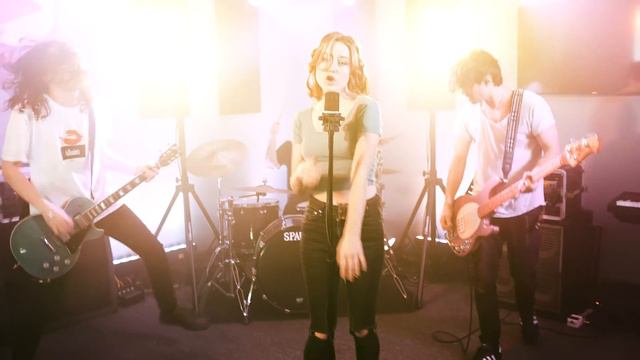 "I Knew You Were Trouble" - Taylor Swift (Cover by First to Eleven) смотреть онлайн