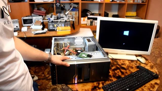 Компьютер не видит жесткий диск. Как решить проблему. смотреть онлайн