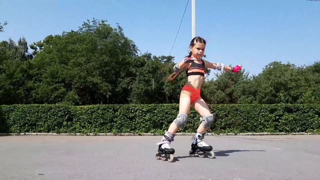 Трюки на роликах// самые простые// тренировка смотреть онлайн