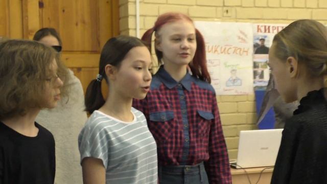 Сказка про обидчивую ворону и про притяжение добрых людей, 7А класс / Фестиваль дружбы народов смотреть онлайн