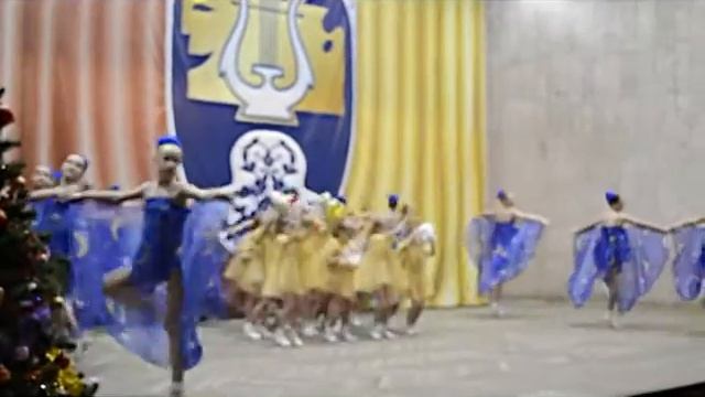 первый выход на сцену смотреть онлайн