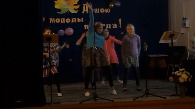 Бабки Зажигают смотреть онлайн