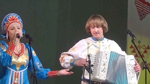 Дуэт Тальяночка Гляжу в озера синие смотреть онлайн