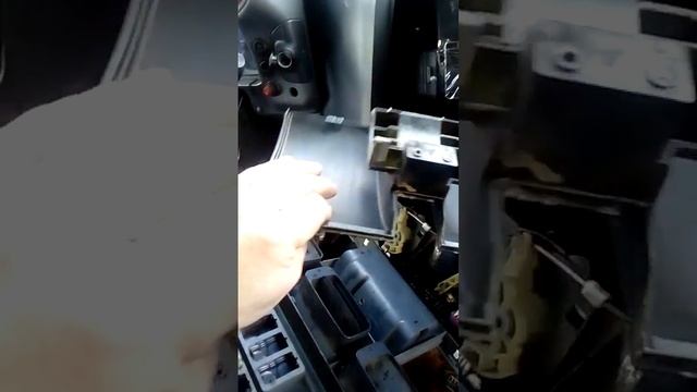 Замена моторчика печки ивеко стралис. смотреть онлайн