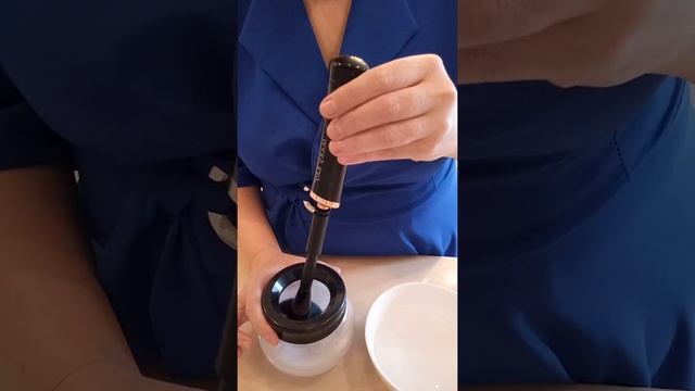 Как помыть кисти после макияжа? смотреть онлайн
