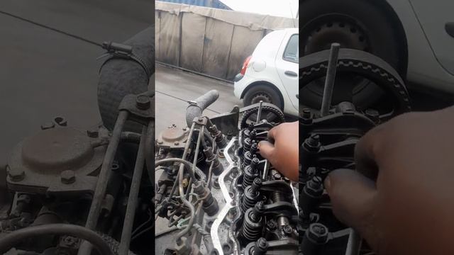 Hyundai h100 /Hyundai porter, best method to secure your Tappet cover . смотреть онлайн