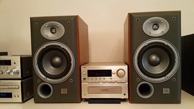 YAMAHA CRX-M5 - JBL NORTHRIDGE E30 -JBL E30 смотреть онлайн