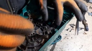 электропила bosch ake 30 s - нет подачи масла - РЕМОНТ.