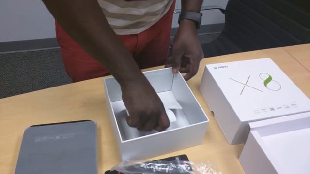 Zidoo X8 Unboxing смотреть онлайн