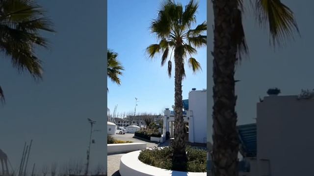 #shorts Италия Porto Verde 1 марта #Италия #порт #весна2021 смотреть онлайн