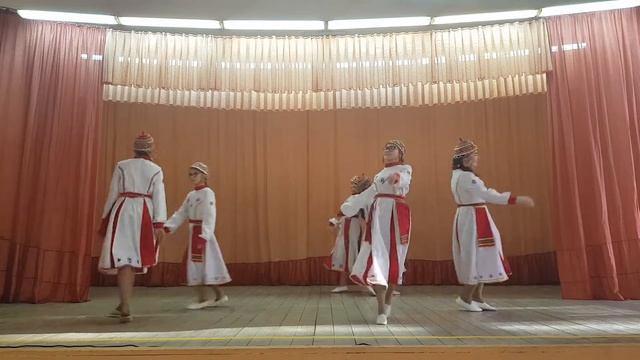 1021 Хореографический коллектив «DANCEмикс» Чувашский танец Чебоксары смотреть онлайн