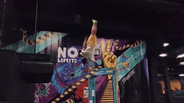 Обзор батутного парка Bigwall Airsport в Красногорске смотреть онлайн