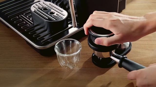 De'Longhi La Specialista Arte Espresso Machine смотреть онлайн