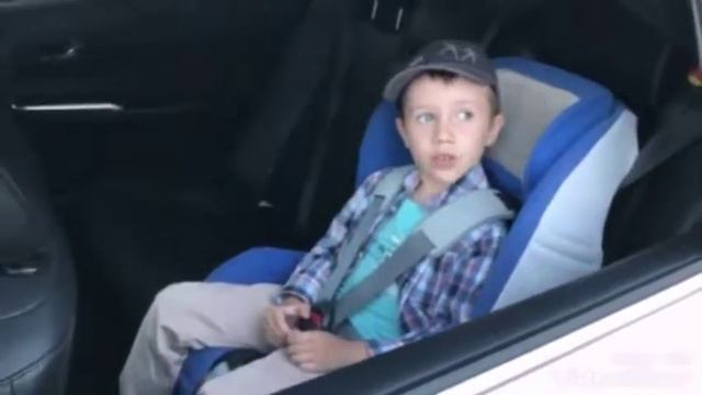 Можно ли маму или папу отвлекать во время управления автомобилем смотреть онлайн