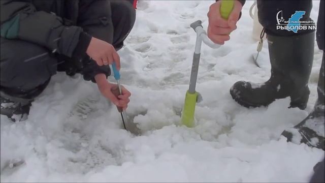 Зимняя рыбалка в Бармино. Река Волга. смотреть онлайн