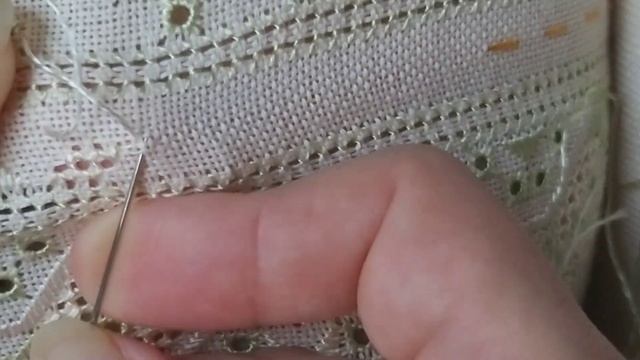 Лічильна гладь | Виколювання вишивка | White embroidery work смотреть онлайн