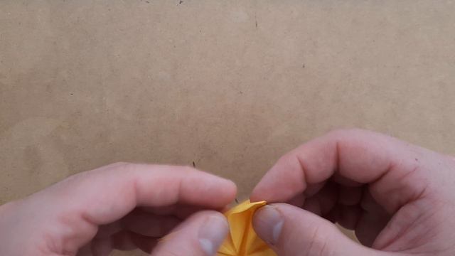 🌻 GIRASOL 🌻 de papel Origami FÁCIL ✅ | PASO A PASO смотреть онлайн