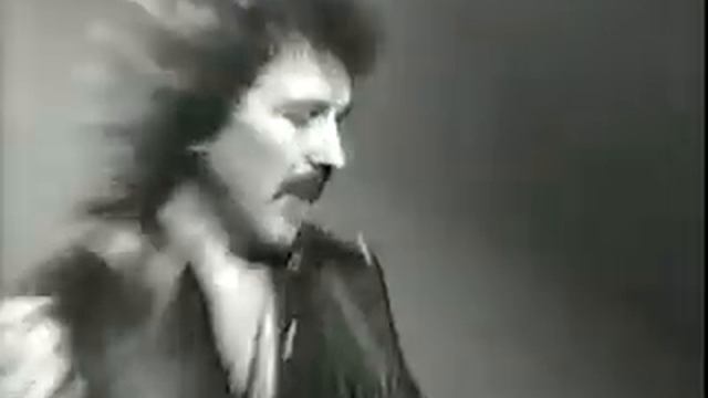 Black Sabbath - The Hand  That Rocks The Cradle  (Video Clip)