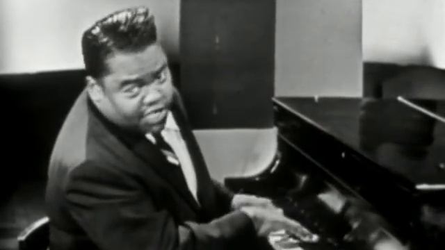 1956 Fats Domino - Blueberry Hill - Sullivan Show смотреть онлайн