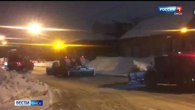 С последствиями мощного снегопада дорожные службы Омска борются до сих пор смотреть онлайн
