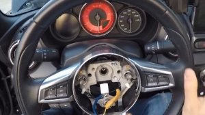 MAZDA MX5 ND - FIAT 124 SPIDER STEERING WHEEL SPACER INSTALLATION