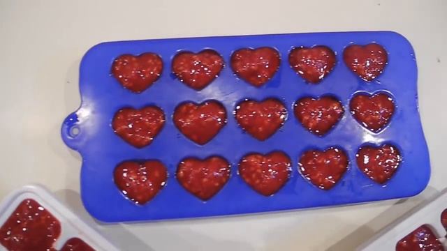 Заморозка малины, заготовка малины на зиму. Как заморозить малину (пюре). Видео. Смотреть. смотреть онлайн