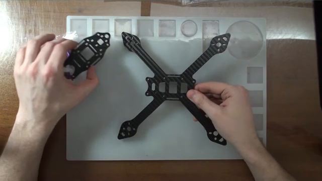 Мини обзор рамы THOR210 смотреть онлайн