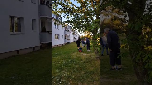 Позитив на карантине в Германии.( город Дюссельдорф). смотреть онлайн