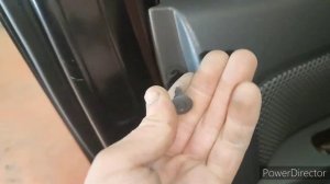 Как снять обшивку карту задней двери Тойота Хайлюкс 2012          год.https://t.me/kakomkverxu