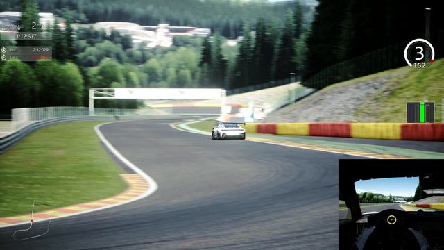The new Porsche 911 GT3RS goes around Spa смотреть онлайн