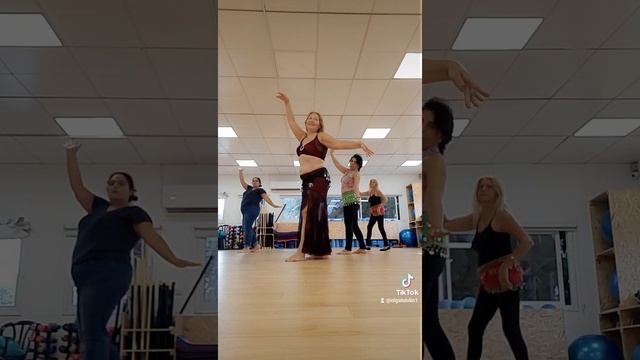 Oriental dance workout. Belly dance class -2 min| Восточные танцы. Танцы живота -2 мин. | ריקודי בט смотреть онлайн