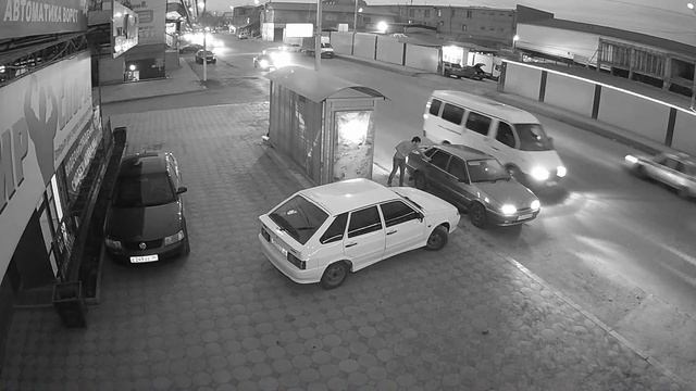 Уличная IP камера IPEYE-3836 2.8 - 12 мм., 2 Mpx, 25 к.с., Цифромания, Ингушетия, Вечер ЧБ смотреть онлайн
