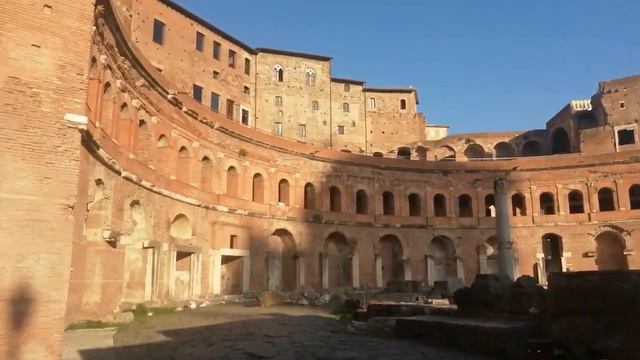 Foro di Traiano. Roma / Форум императора Траяна в Риме. смотреть онлайн