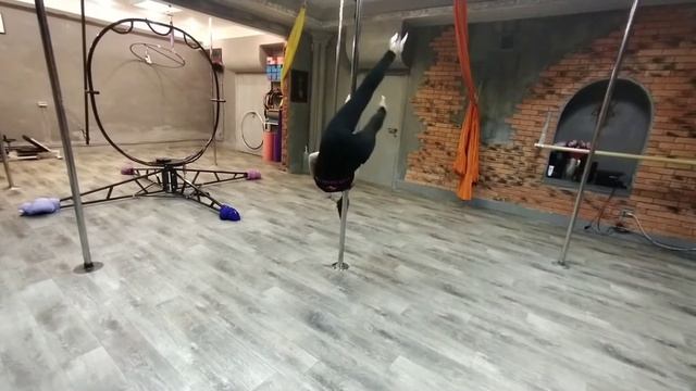 Есть ещё порох в пороховницах! И ягоды ... в ягодицах)) смотреть онлайн
