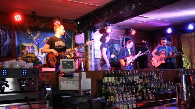 The One Gogh Band " Time is on my side" live in Docker смотреть онлайн