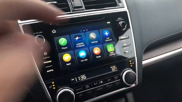 Apple CarPlay 2019 Outback