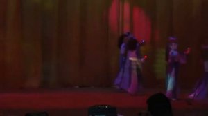 Трогательный танец. БЕРЕГИТЕ СВОИХ ДЕТЕЙ, детский сад Ладушки г. Алчевск