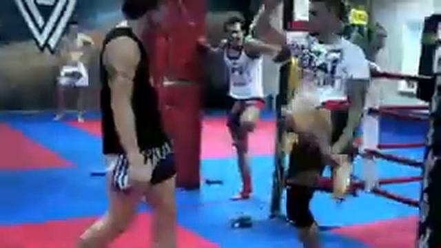 кик бокс смотреть онлайн