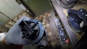 Печка Peugeot 307. Колхозим резистор моторчика.