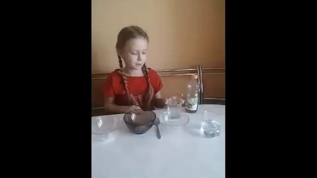 Наука на кухне. Урок 4. Опыт с содой. смотреть онлайн