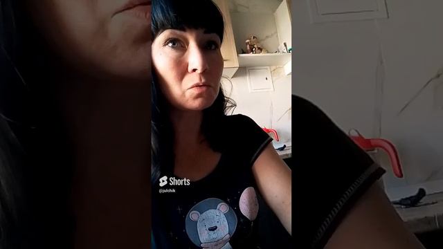 гордый, не пишет...