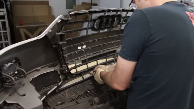 How to Install an RS4 Style Grille on a B8.5 Audi S4 смотреть онлайн