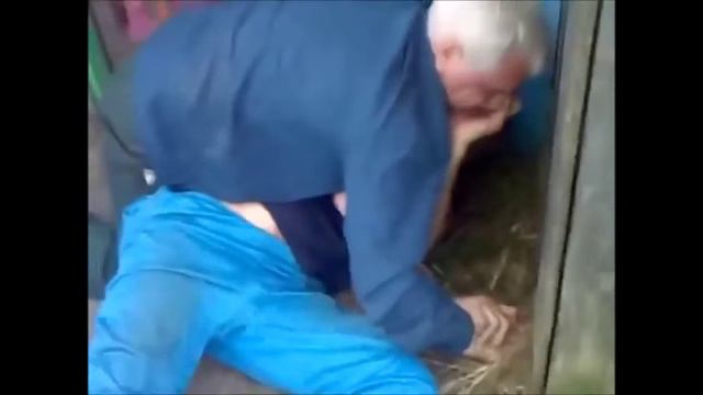 Драки алкоголиков, бои деревенских алкашей смотреть онлайн