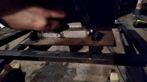 Самодельный снегоход, часть 2. Сборка рамы. Площадка под двигатель.