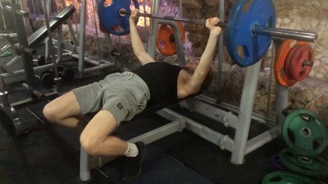 Жим штанги лежа 4*4 – 60 смотреть онлайн