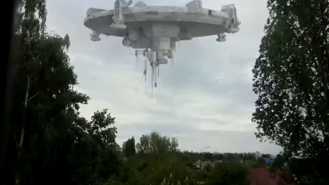 НЛО в Боброве засняли очевидцы 13.05.2018 смотреть онлайн
