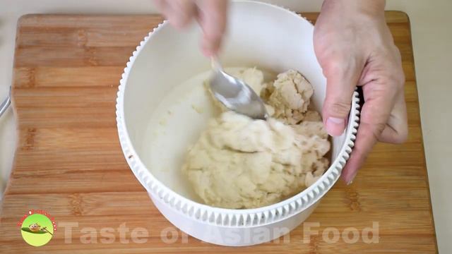 Liu Sha Bao- How to make this wonderful dessert with salted egg смотреть онлайн