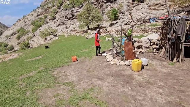 Salahuddin's Family's Endeavor To Build A New Cabin With The Help Of A Kind Neighbor