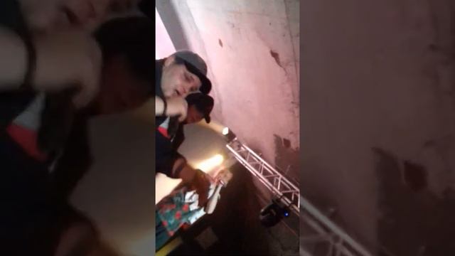 Выступление "Литвиненко, ARTCI" она любит хулигана смотреть онлайн